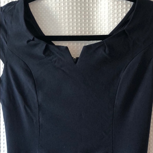 Lulu’s Dark Blue Dress size L - Picture 6 of 7